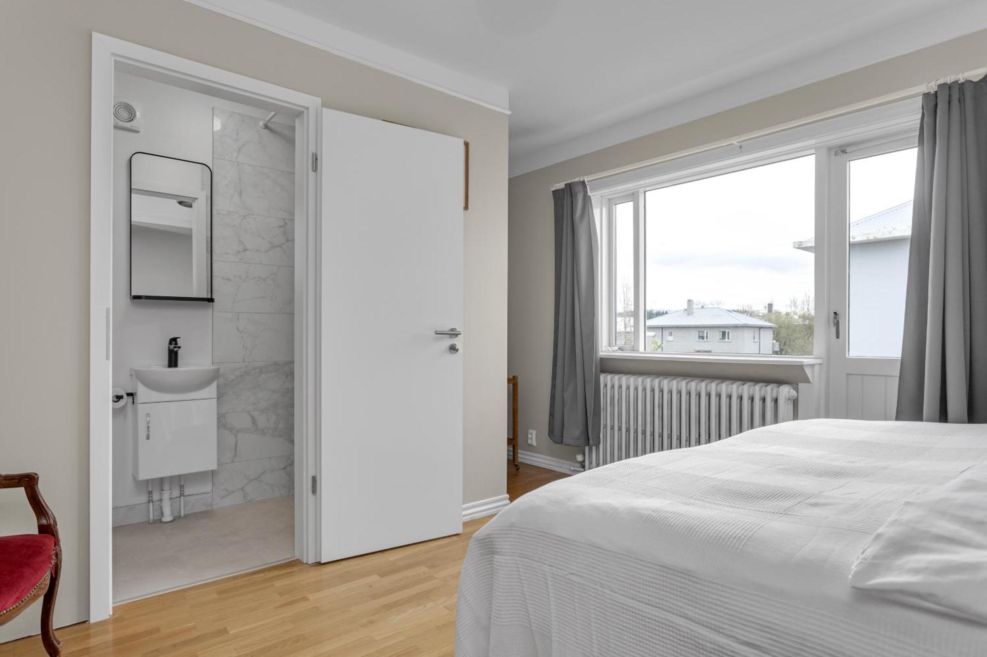 Audur Guesthouse Reykjavík Buitenkant foto